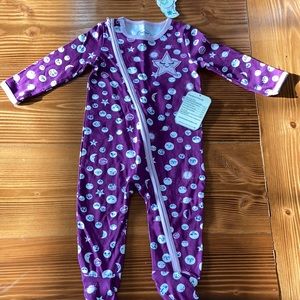 Lamaze Baby Pajamas • Size 9 Mo